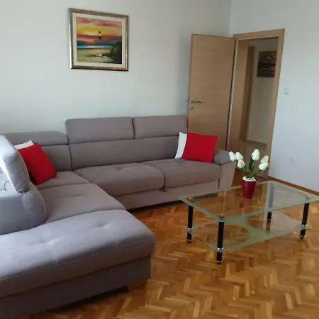 Appartement Lucija
