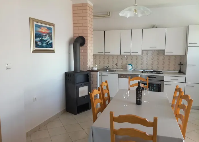Lucija Apartman